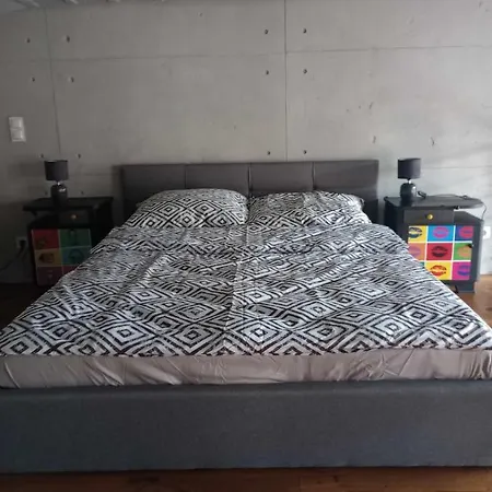 아파트 Redcity Loft 129 지라르도프